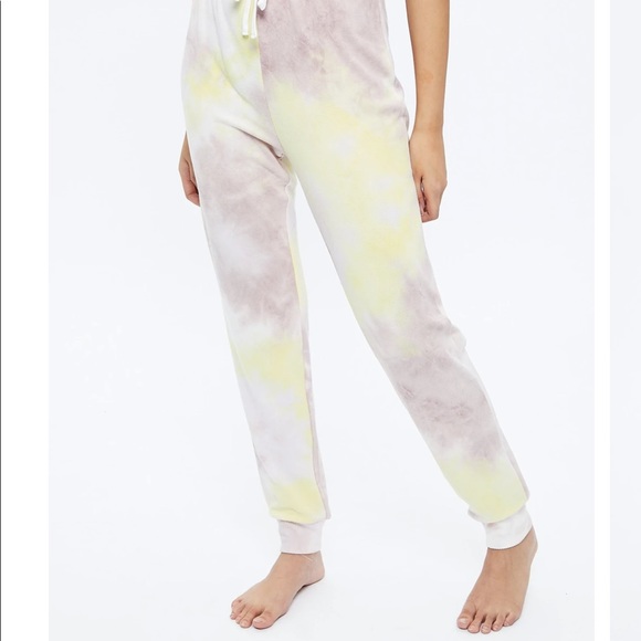 🆕Super Soft Tie dye Jogger - Picture 3 of 7
